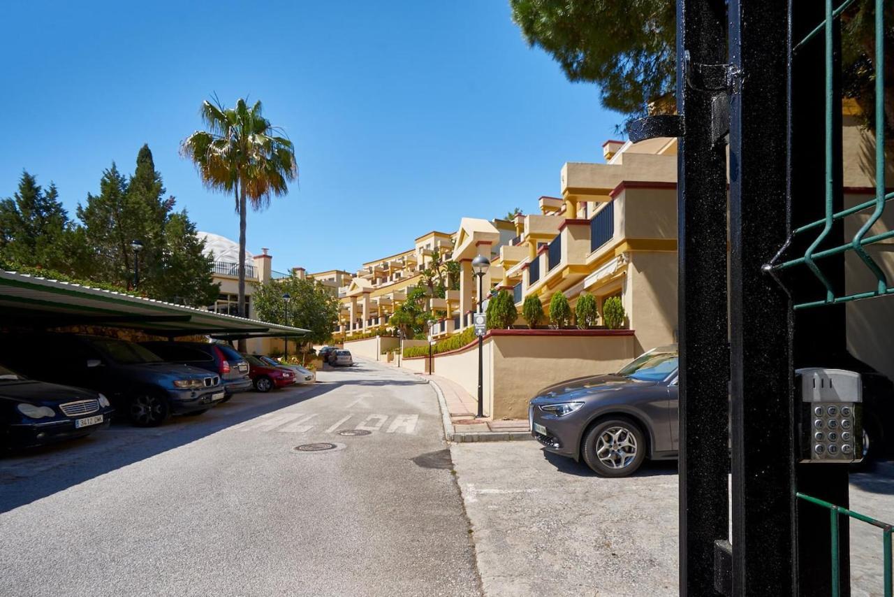 Oleholidays 344 Romana Playa Con Vistas Al Mar Marbella Exterior photo
